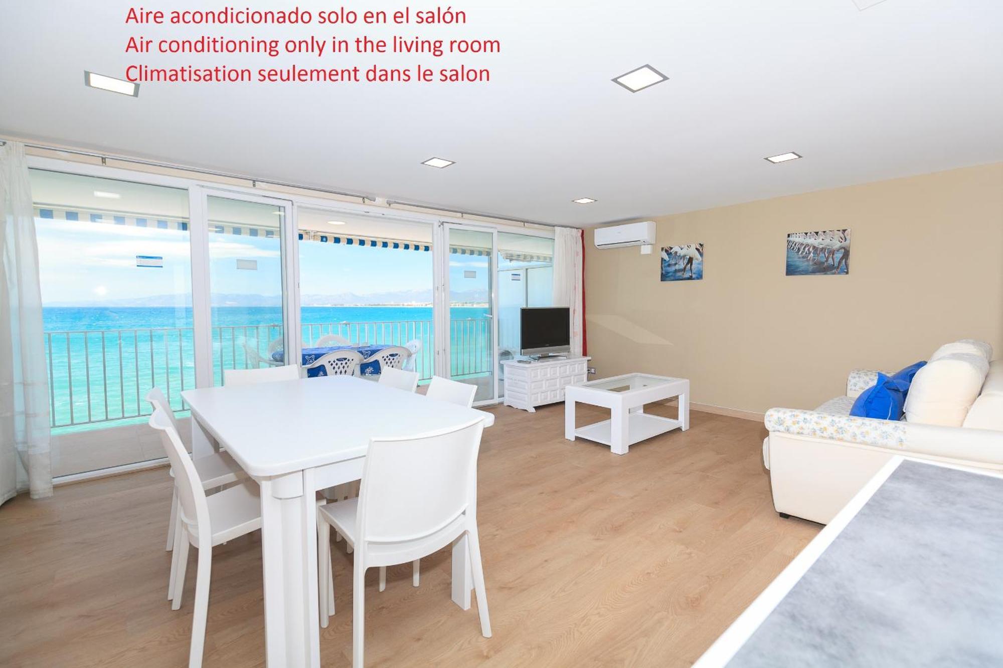 Uhc Acantilados Family Apartments Salou Bagian luar foto