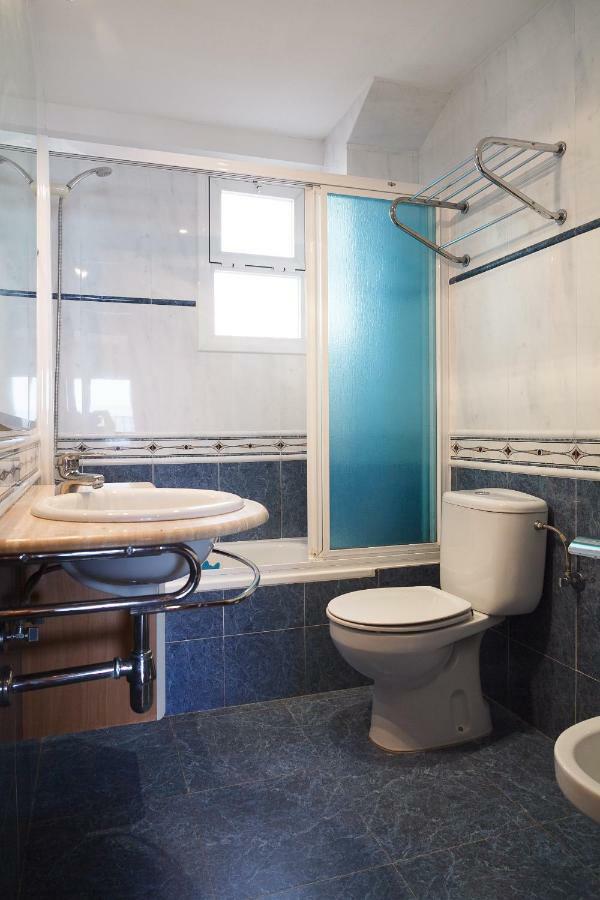 Uhc Acantilados Family Apartments Salou Bagian luar foto